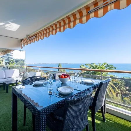 Apartment With Terrace Pool & Access Golfe-Juan