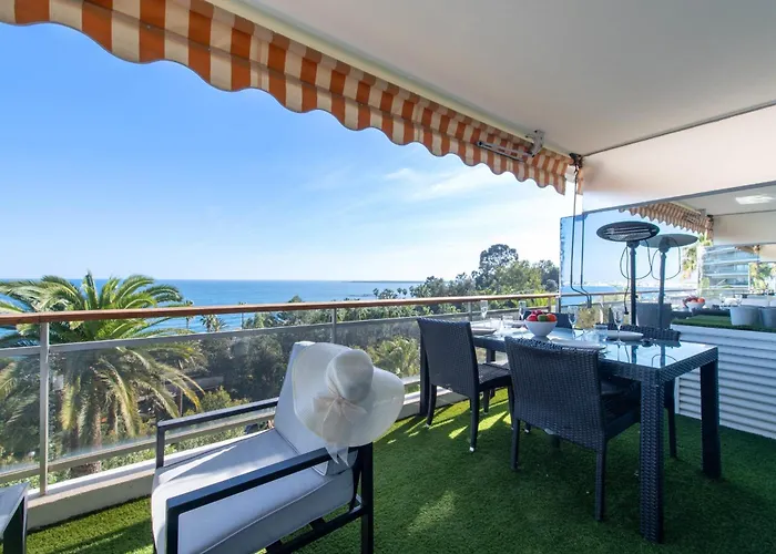 Διαμέρισμα With Terrace Pool & Access Golfe-Juan